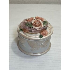 Vintage Ceramic Trinket Box Rose Floral Lace Cordey‎ Jewelry Keepsake Organizer